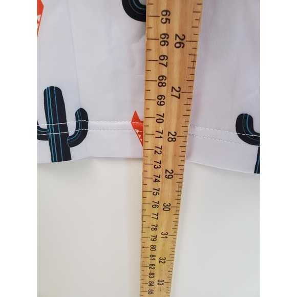 Raised by Coyotes Polo‎ Shirt Mens Medium White Coyote Cactus Golf UPF 50 UV - Picture 7 of 9